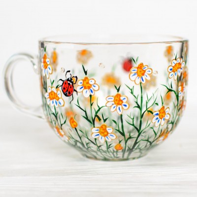 April Handmade 3D Birth Flower Glass Mug Featuring Daisies Birthday Mother’s Day Gift